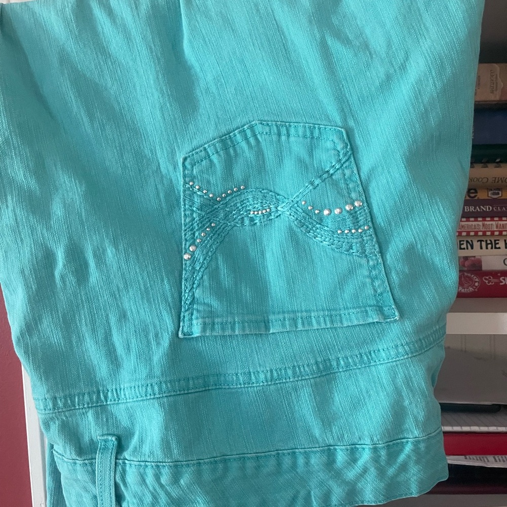 Bandolino Capri Jeans